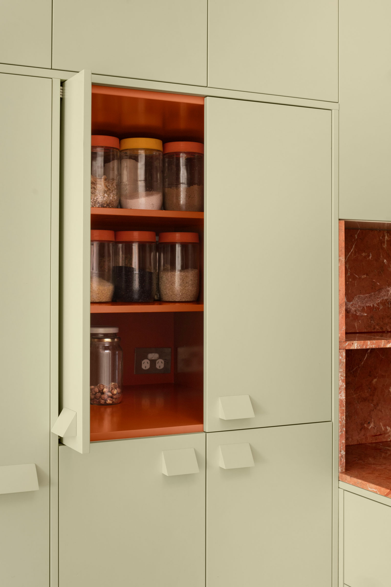 Brunswick Apartment by Murray Barker and Esther Stewart Project