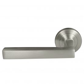 Windsor Hardware Federal Round Rose Passage Set 8222 Brushed Nickel