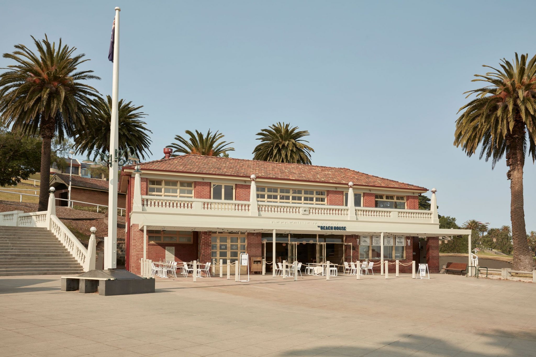 Beach House Geelong by Studio Esteta - Project Feature - The Local Project