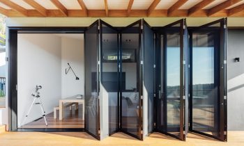 Embracing Calm – Copacabana Beach House By Brad Swartz Architects Project Feature The Local Project Image 01