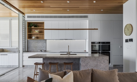 Beach House By Bda Architecture Mermaid Beach Qld Australia Image 024
