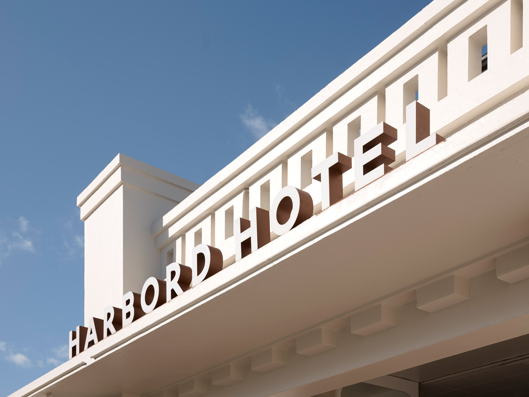 Harbord Hotel by Alexander &CO. The Commercial Project Feature