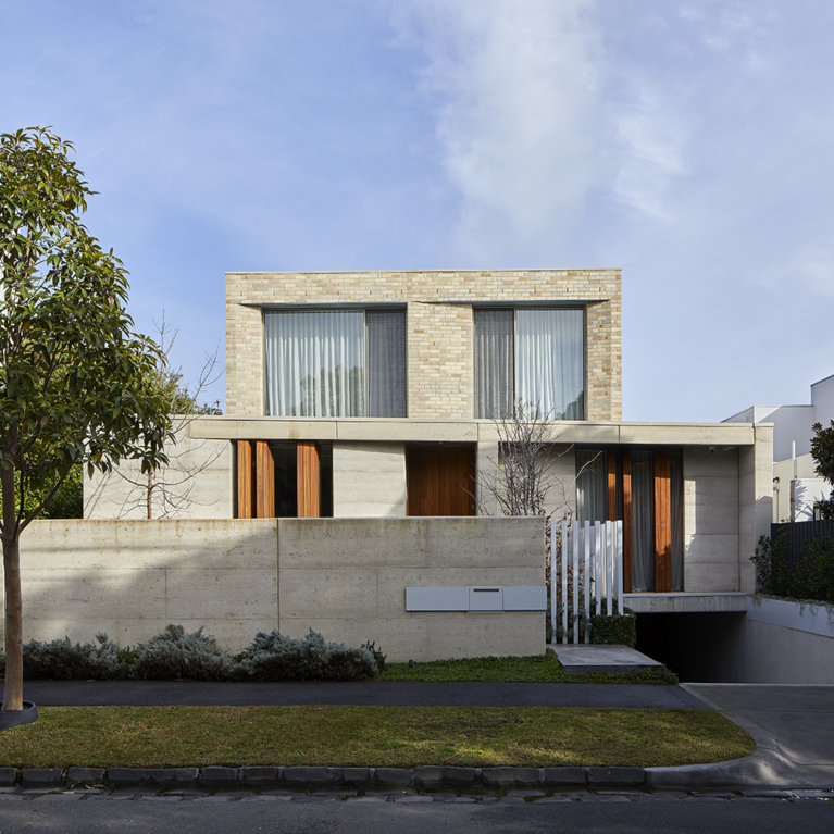 Brighton Residence By Robson Rak And Melbourne Homes Of Distinction Project Feature The Local Project Image (1)