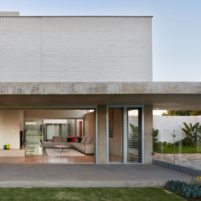 Jacaranda House By Architects Ink Project Feature The Local Project Image (8)