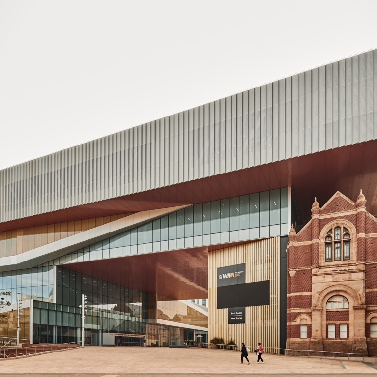 Art Museums And Galleries Issue 10 Commercial Feature The Local Project Image (27)