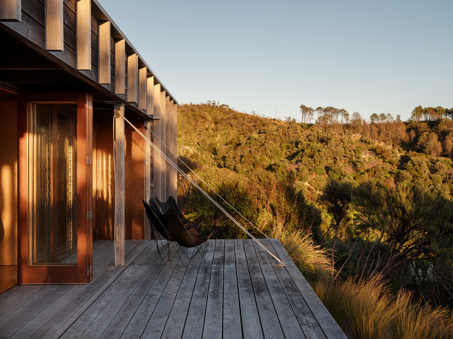 Coromandel Bach by Crosson Architects Issue 09 Feature The Local