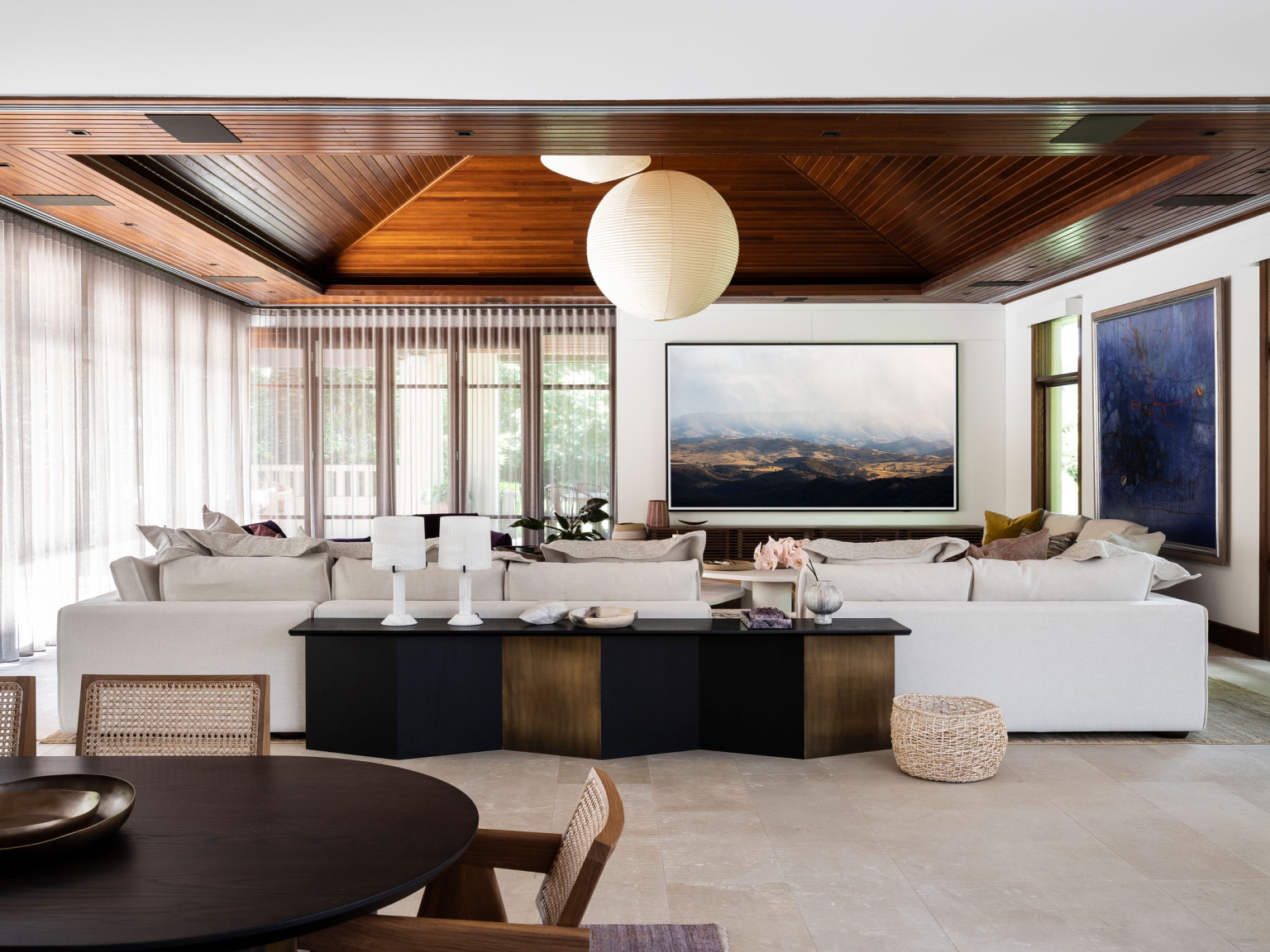 Red Hill Residence by SJS Interior Design - Project Feature - The Local ...