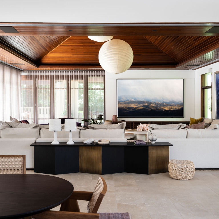 Red Hill - The Local Project