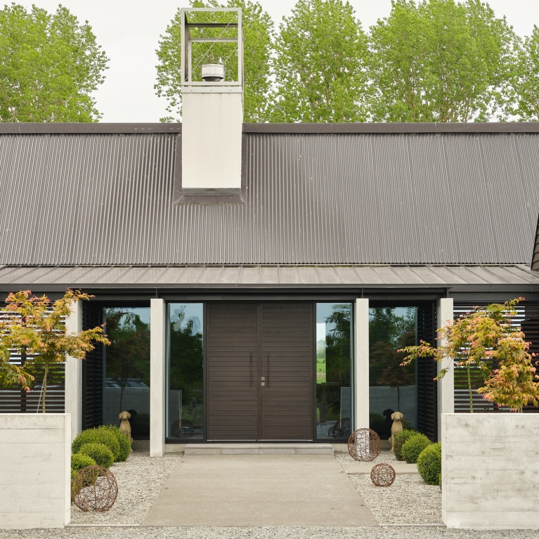 Hepburn’s Road House By Warren And Mahoney And Detail By Davina Sutton Issue 11 Feature The Local Project Image (10)