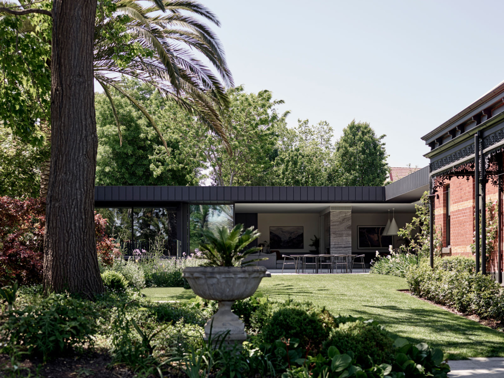 Kew Garden House by Robson Rak Project Feature The Local Project