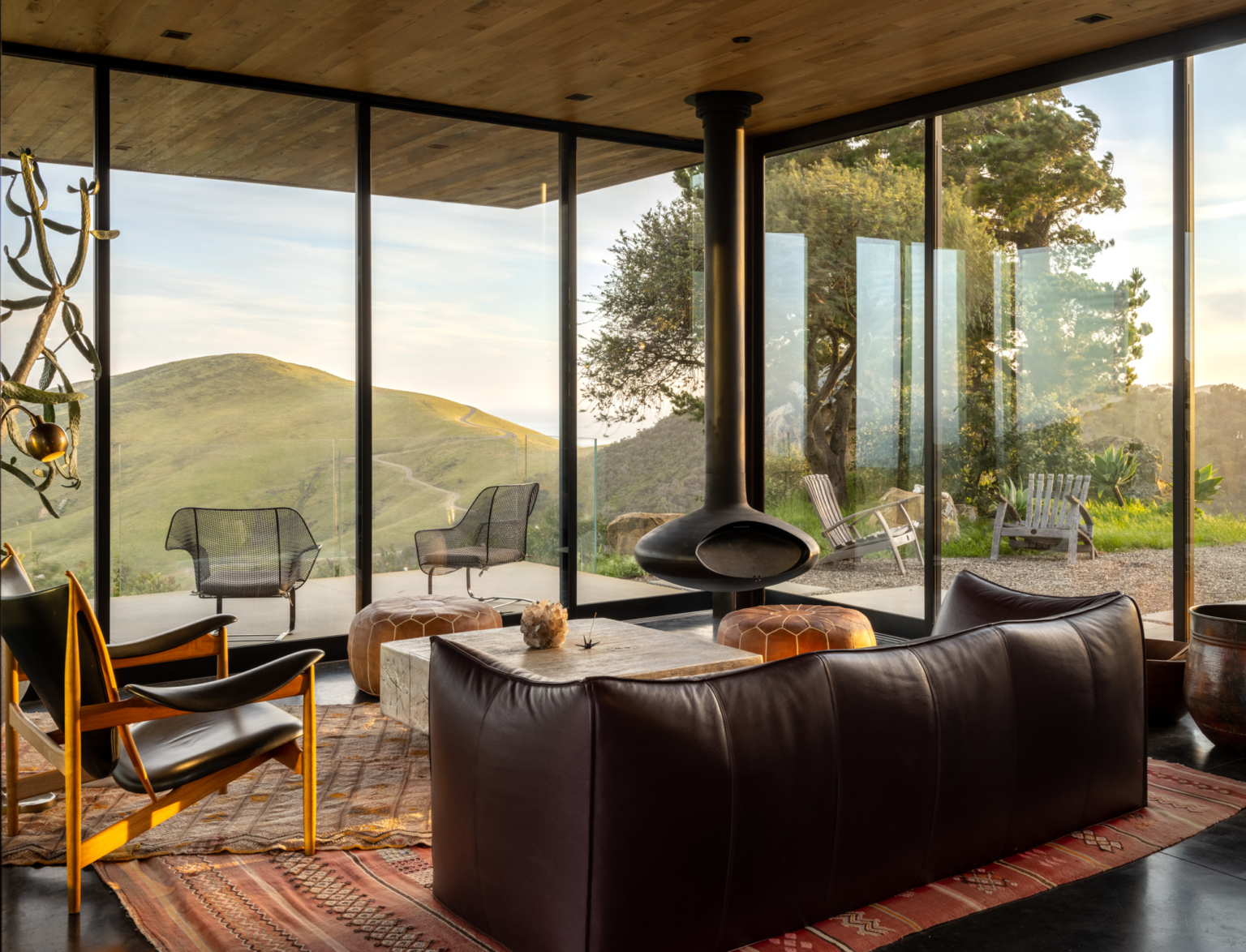 Picture of Off-Grid House by Anacapa Architecture - Issue 12 Feature - The Local ...