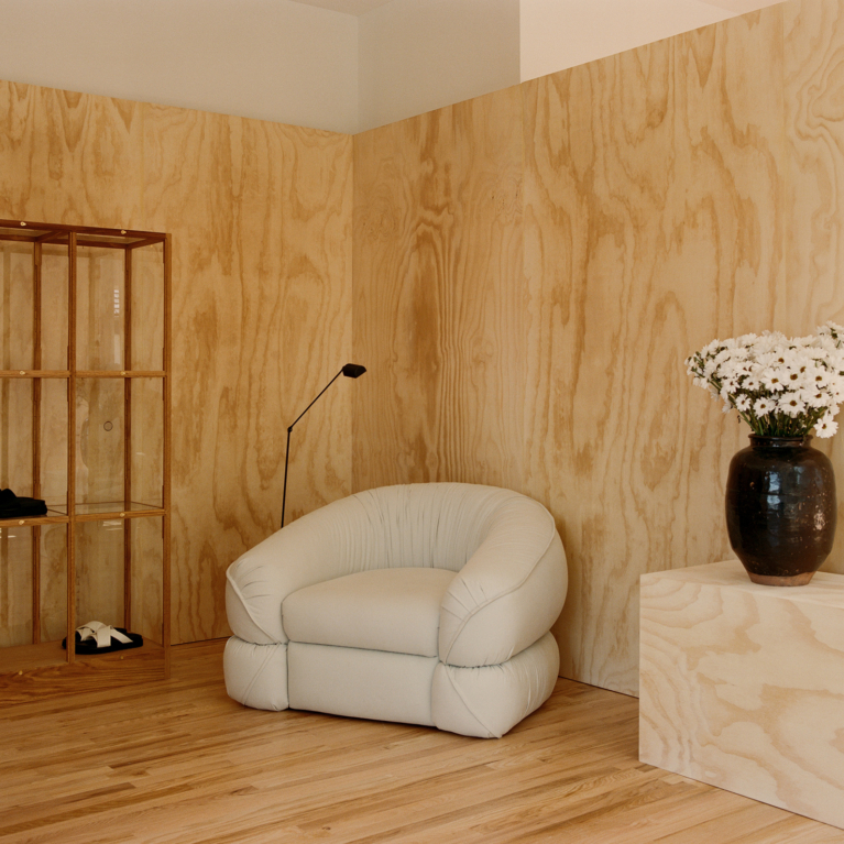 Venroy Unveils New Boutique In Montauk, Long Island Project Feature The Local Project Image (8)