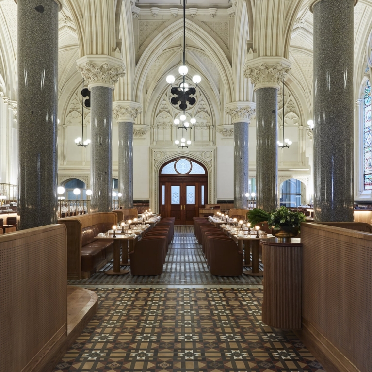 Reine And La Rue By Akin Atelier Hospitality Feature The Local Project Image (1)