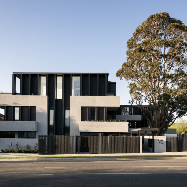 Victoria & Burke By Carr Issue 13 Feature The Local Project Image (6)