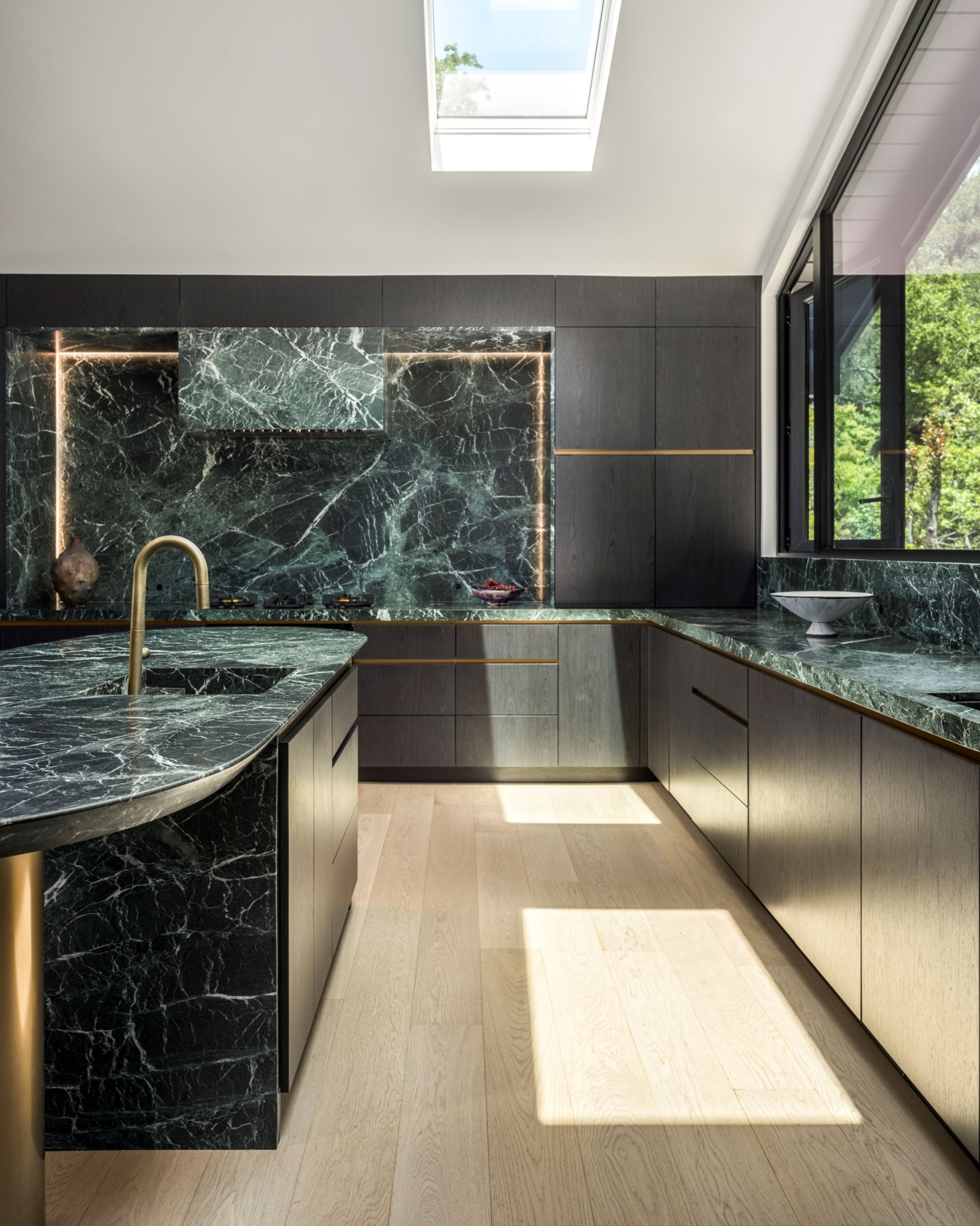 Ridgewood Residence by Nina Maya Interiors - Project Feature - The ...