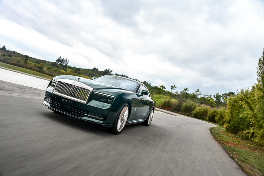 Motoring Feature What’s new in motoring - Issue 15 Feature - The Local Project