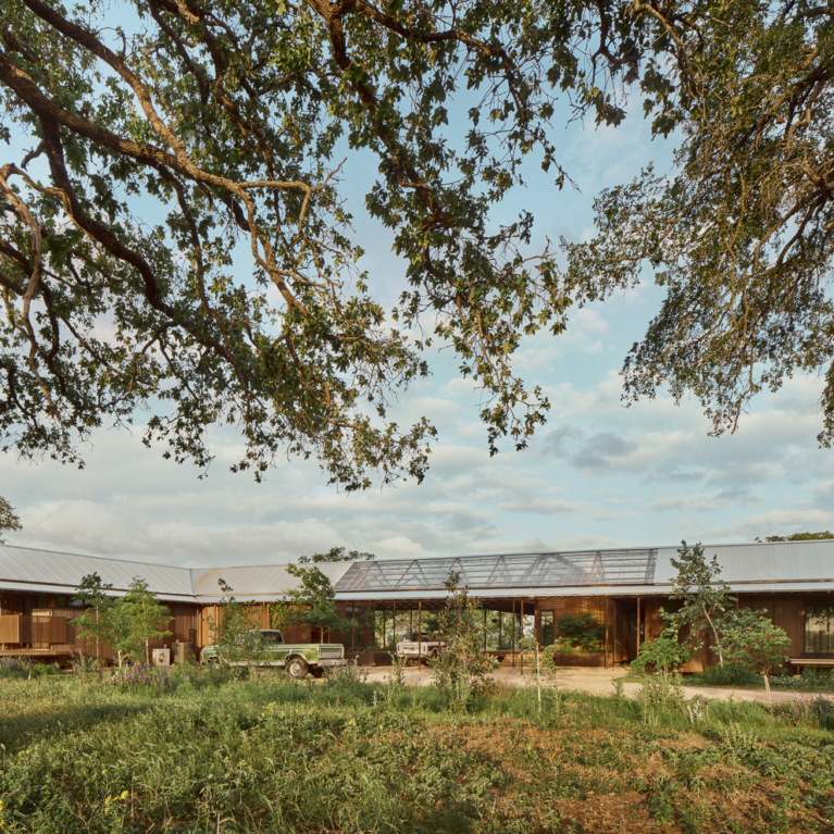 Roam Ranch By Baldridge Architects Project Feature The Local Project Image (1)