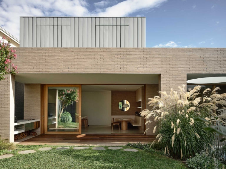 Malvern House 02 By Rob Kennon Architects Project Feature The Local Project Image (1)