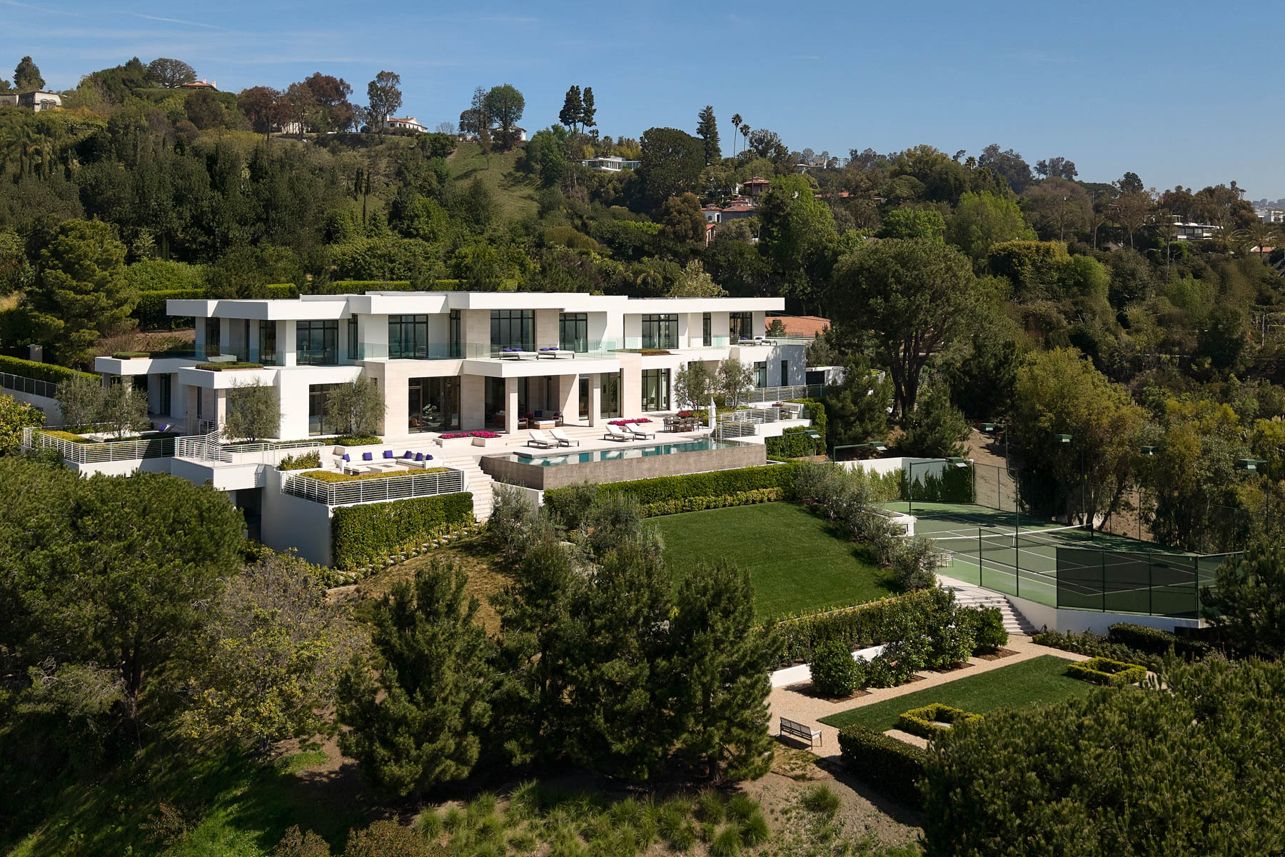 9966 Beverly Grove Drive Beverly Hills Ca 90210 United States Image (1)