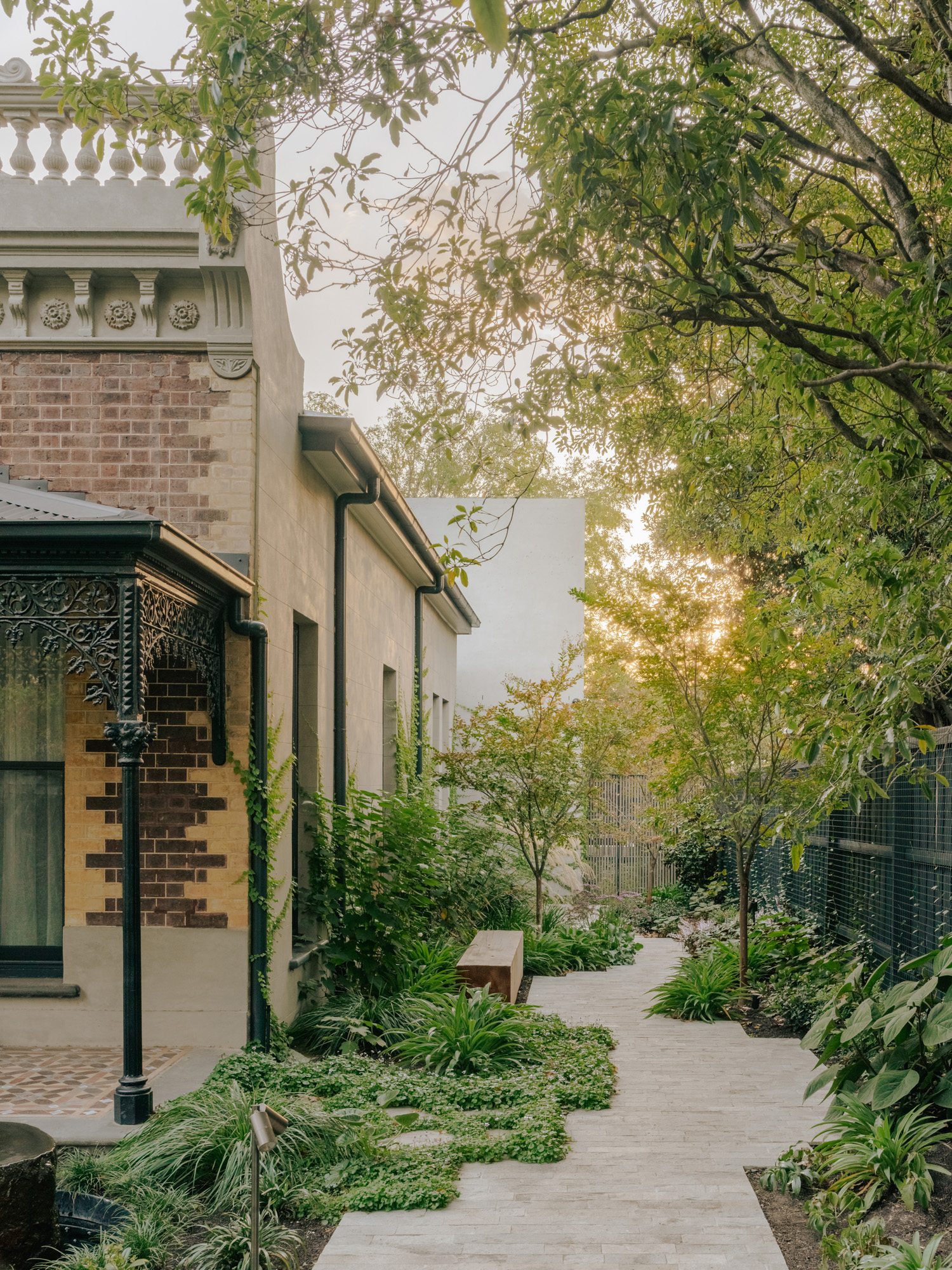 Beaconsfield Residence By B.e Architecture Issue 18 Feature The Local Project Image (1)