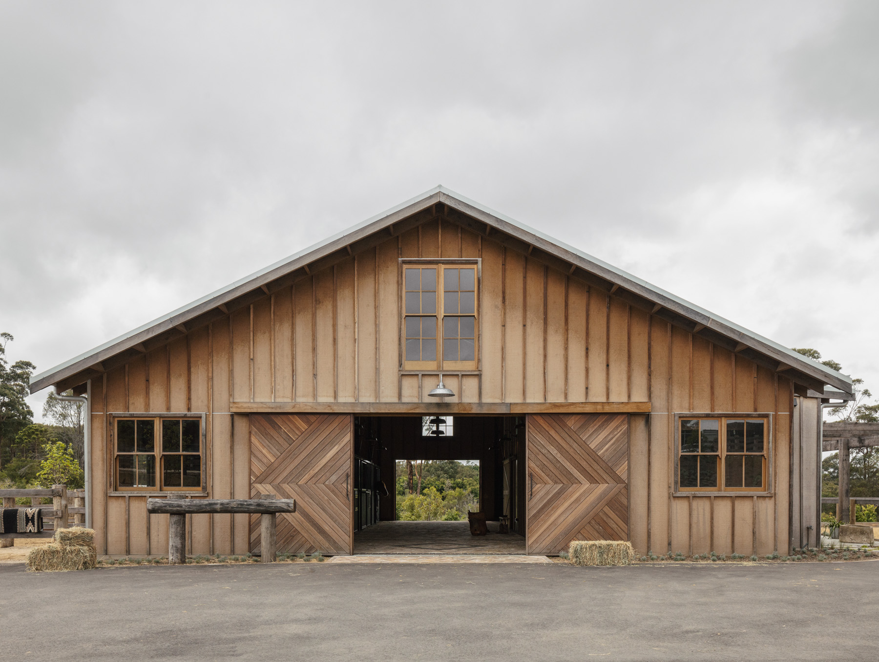Georgetown Stables By Cadence & Co Issue 18 Feature The Local Project Image (1)
