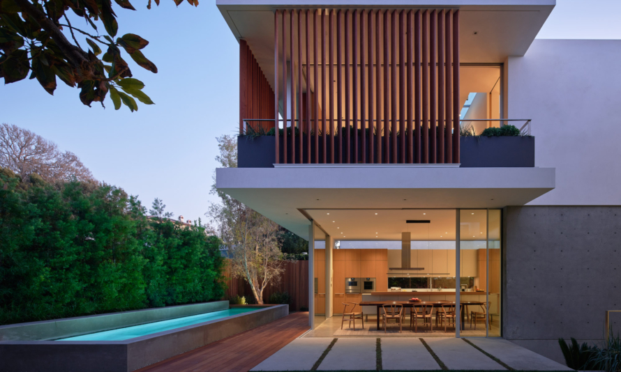 Vertical Courtyard House By Montalba Architects The Local Project Image (22)