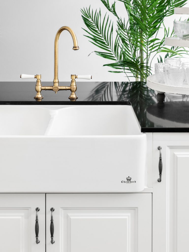 A Legacy In Fireclay With Abey And Chambord Issue 18 Feature The Local Project Image (5)