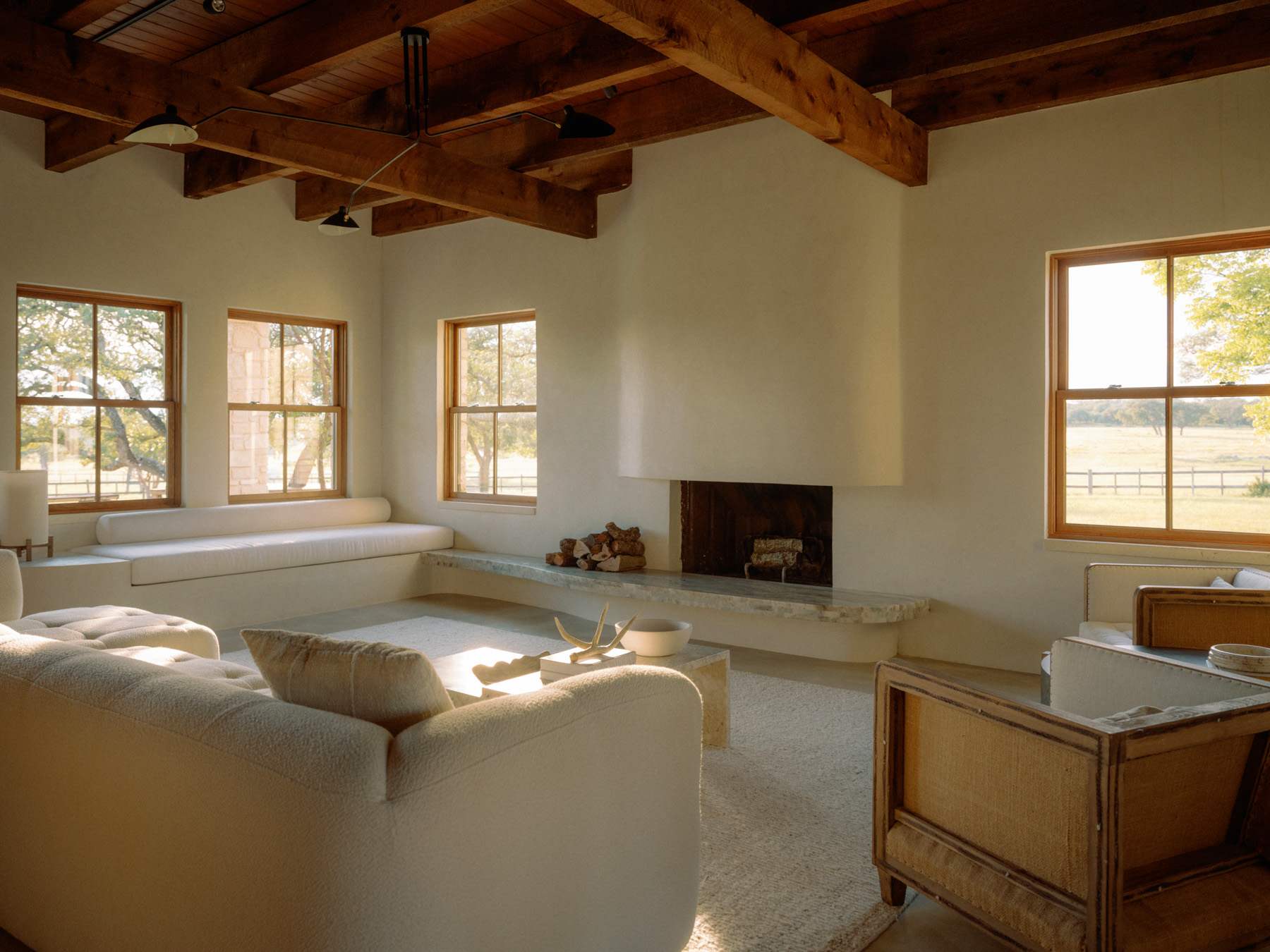 Pontious Ranch House By Owiu Design The Local Project Image (1)