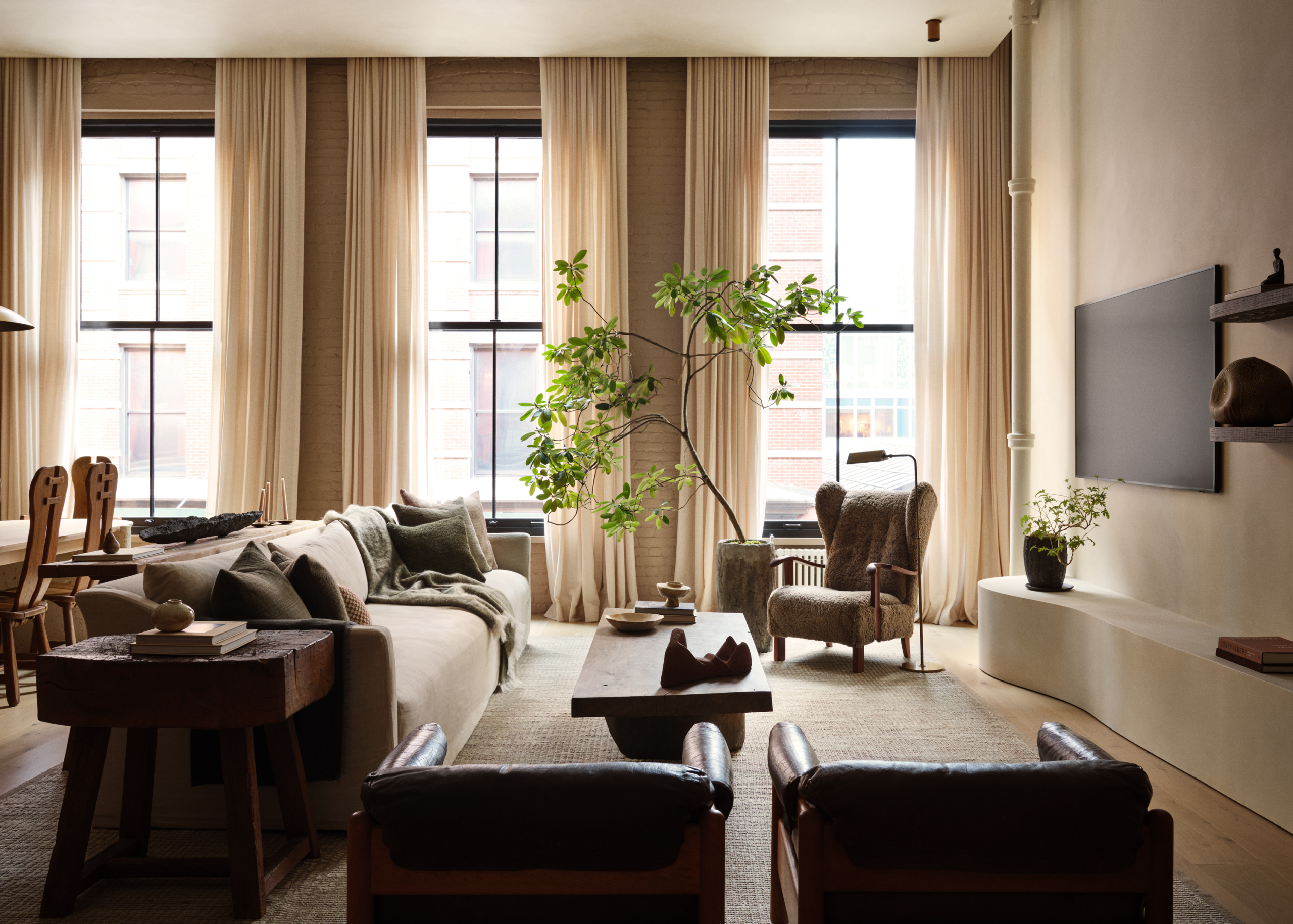 Crosby Street Apartment By Ember Studio The Local Project Image (1)