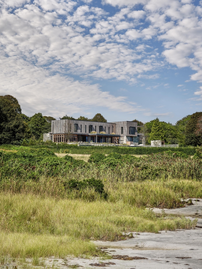 Newport Waterfront Residence By Stern Mccafferty And Unionworks The Local Project Image (56)