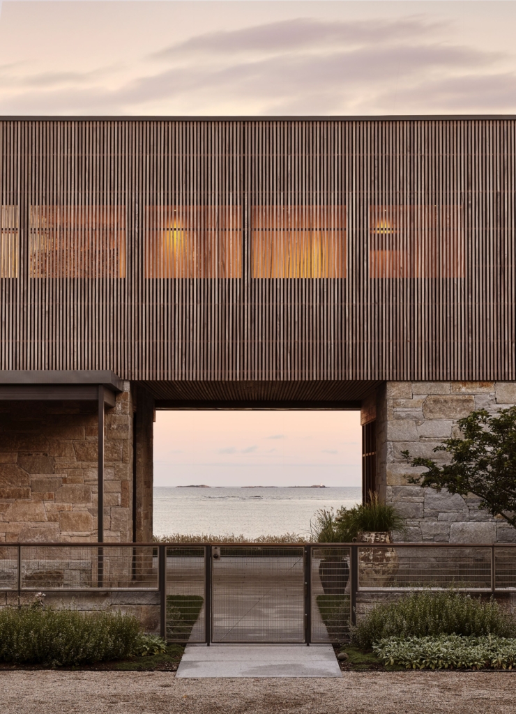 Newport Waterfront Residence By Stern Mccafferty And Unionworks The Local Project Image (66)