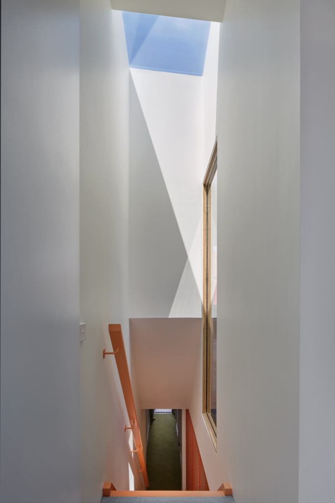 A House To Gather By Sibling Architecture The Local Project Image (17)