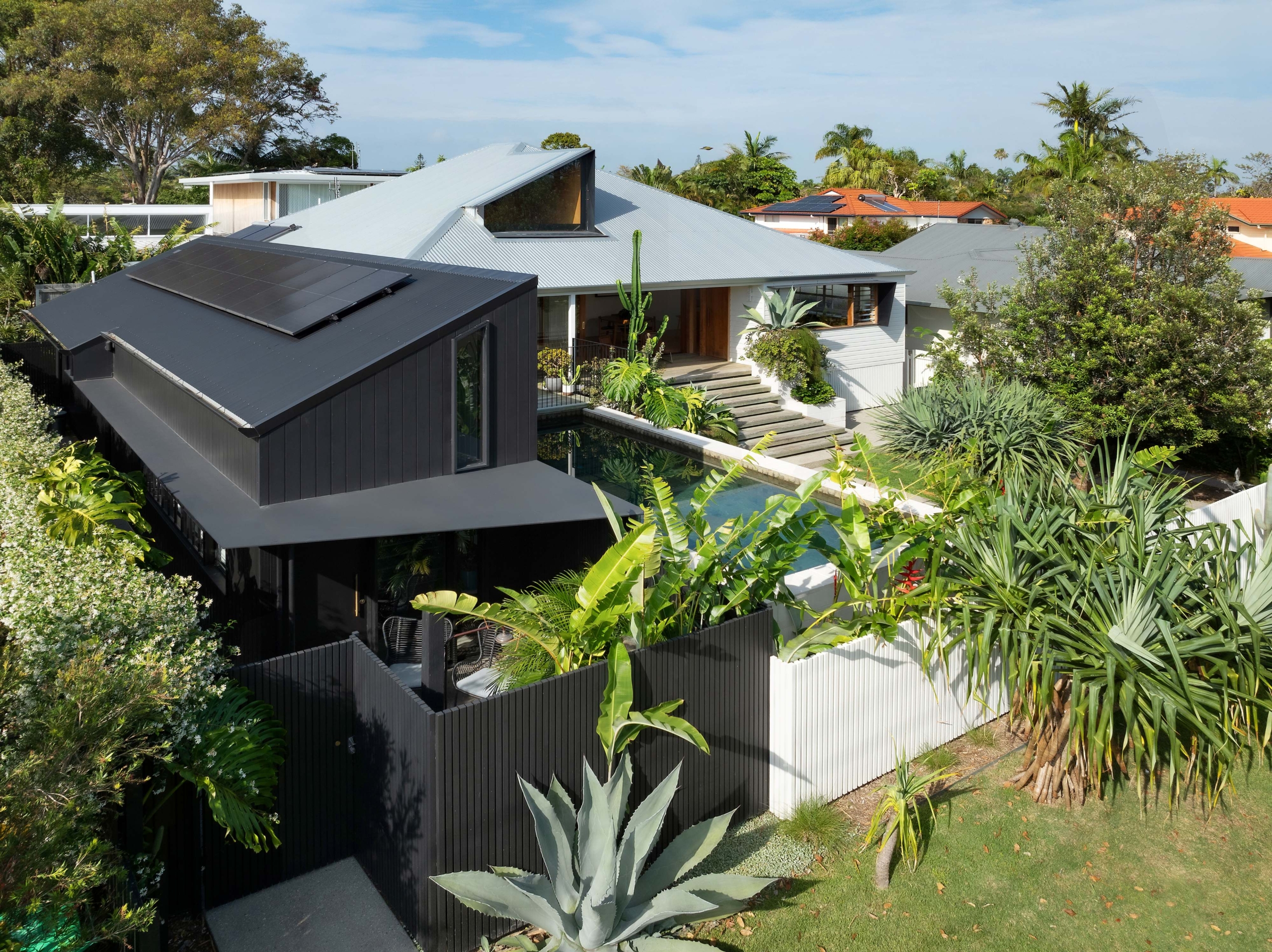 36 Carlyle Street Byron Bay Nsw 2481 Image (1)