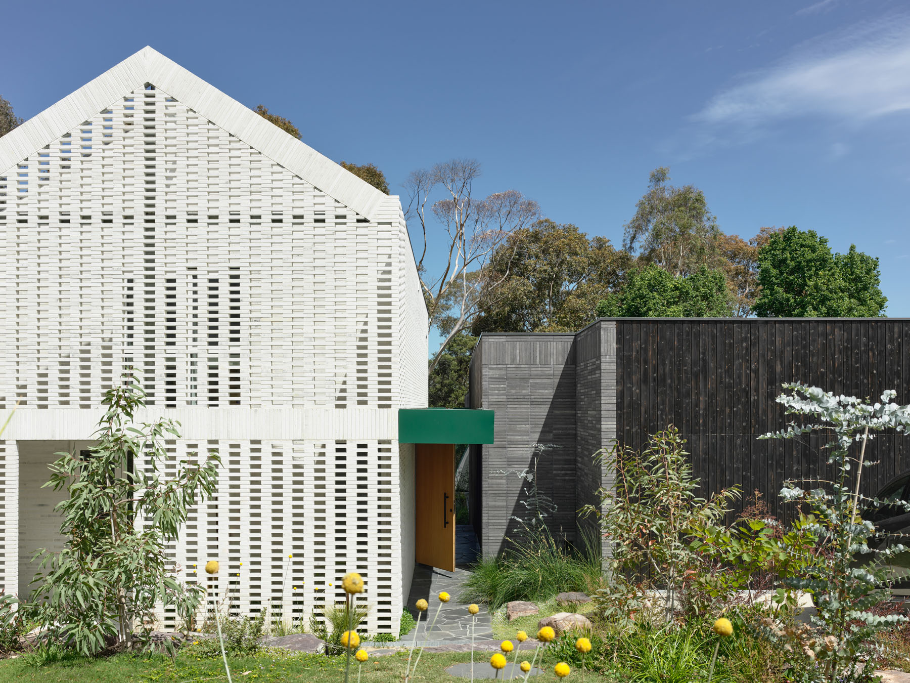 Boulevard House By Amoa Issue 19 Feature The Local Project Image (3)