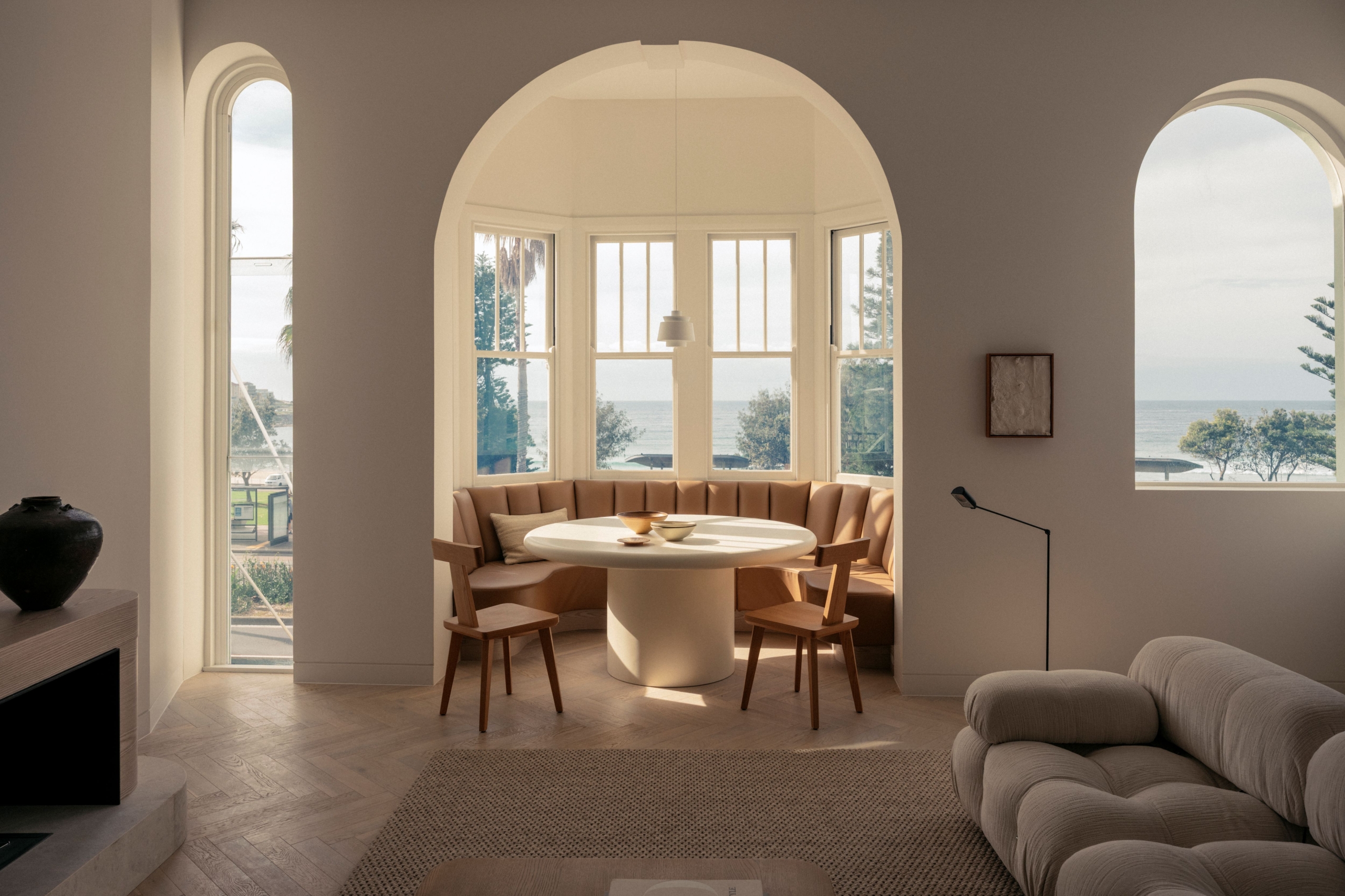 Campbell Parade Apartment By Lawless & Meyerson And Mhndu The Local Project Image (2)