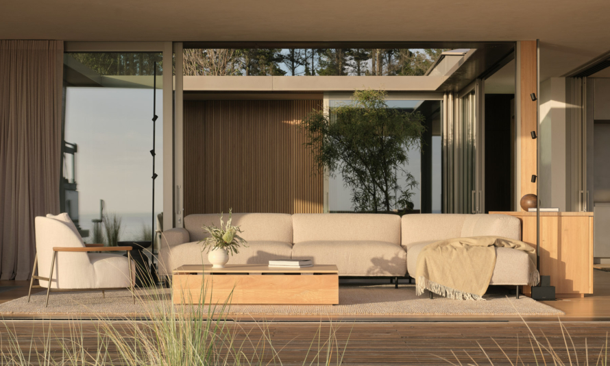 Double Courtyard House By Roberts Gray Architects Issue 20 Feature The Local Project Image (9)