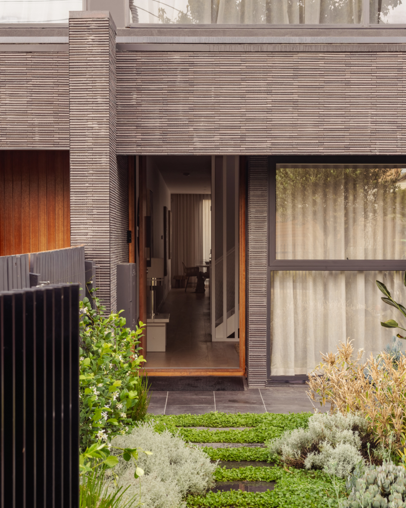 8a Rosemary Grove Glen Iris, Vic 3146 Image (21)