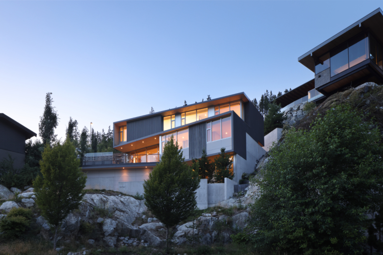 38574 High Creek Drive Squamish, British Columbia, Canada Image (1)