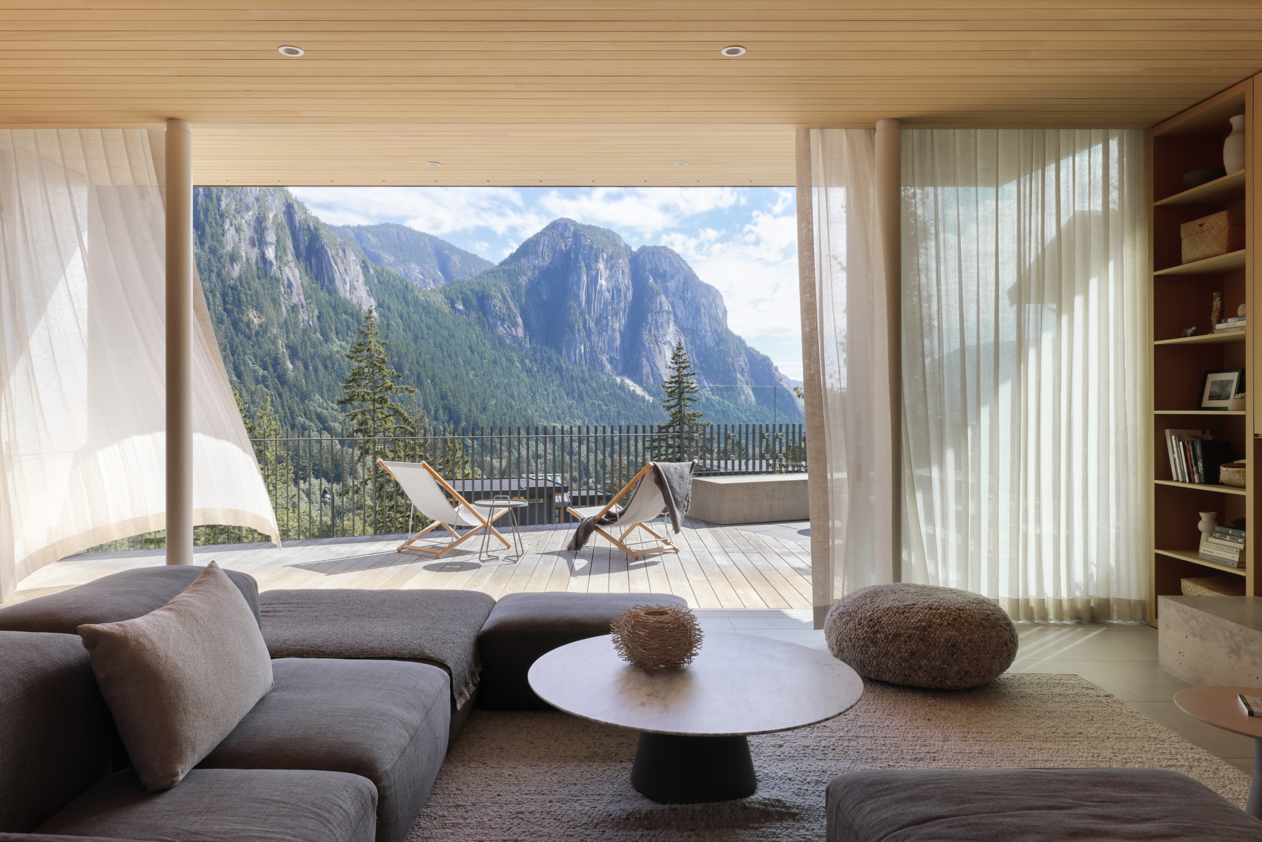 38574 High Creek Drive Squamish, British Columbia, Canada Image (2)