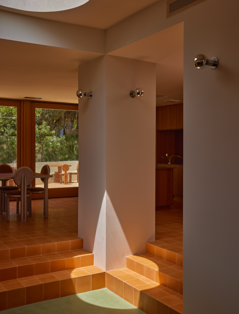 Day Job Office By 22re Issue 20 Feature The Local Project Image (21)