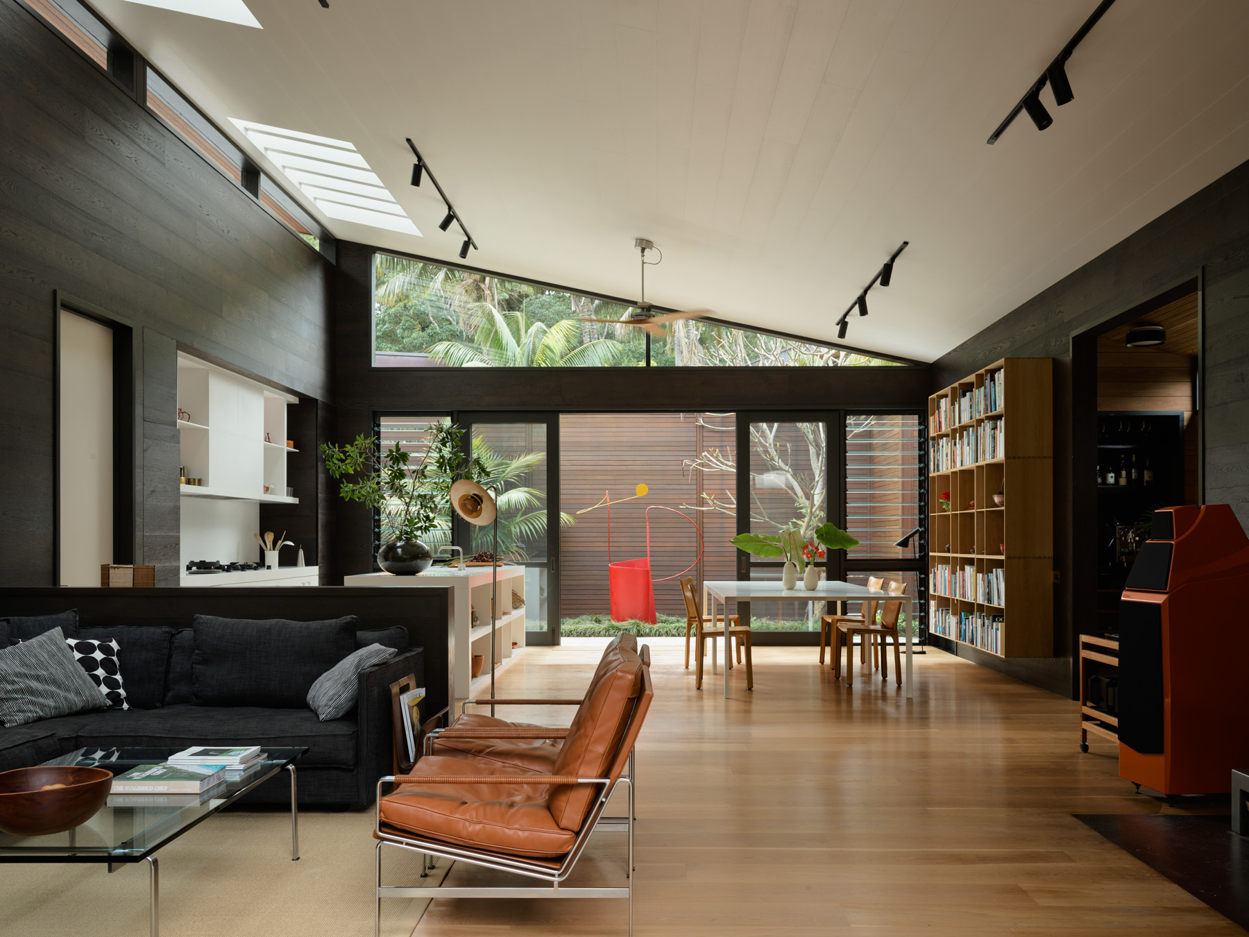 Island House By Derive Architecture And Design With Michael And Timothy Maxwell The Local Project Image (1)