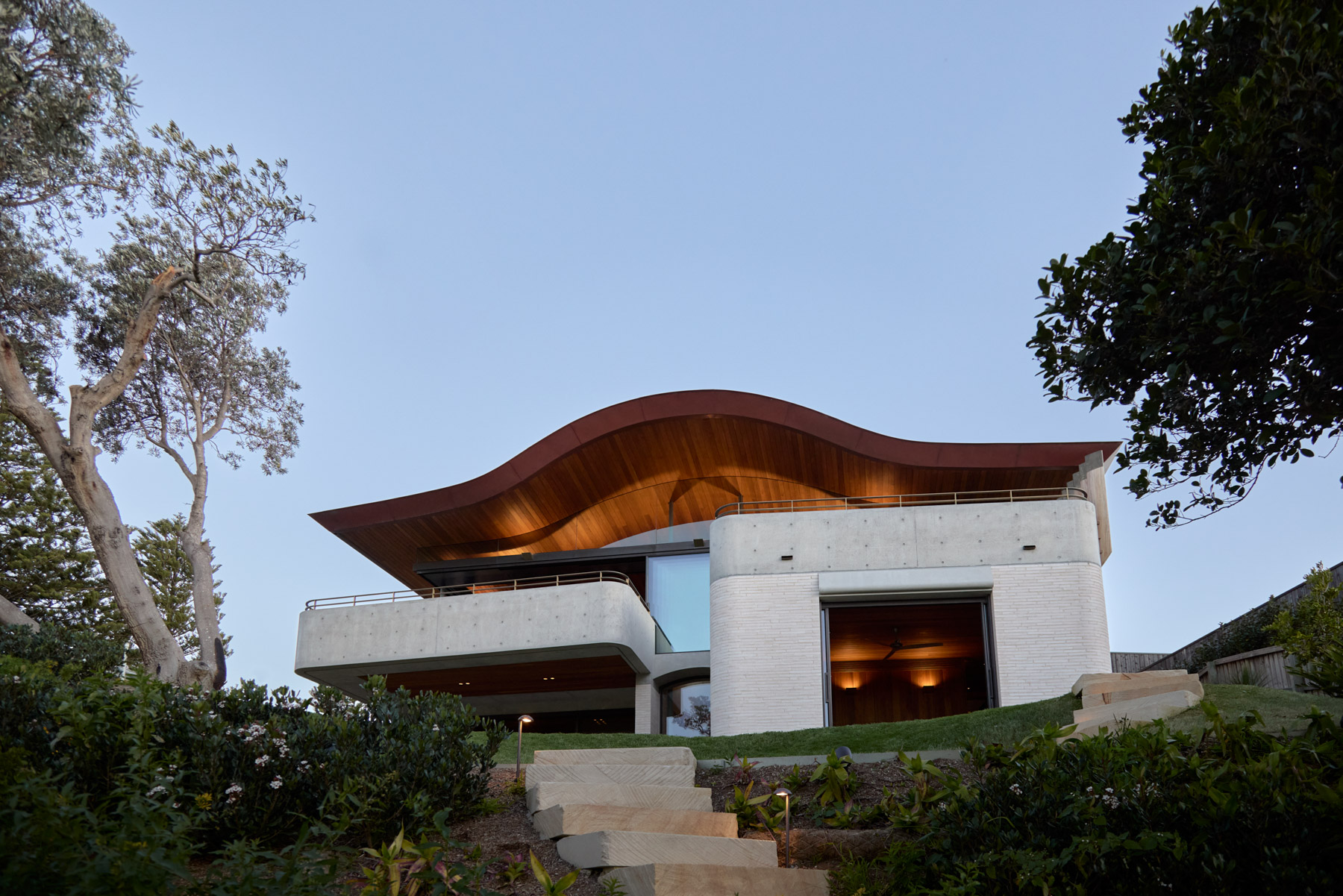 South Coast Beach House By Casey Brown Architecture Issue 20 Feature The Local Project Image (1)