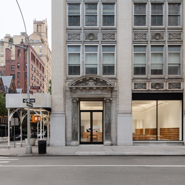 Maharam Showroom By Neil Logan Issue 20 Feature The Local Project Image (1)