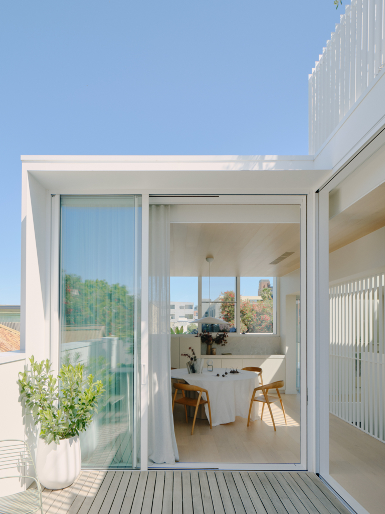 Monty By Tom Robertson Architects The Local Project Image (16)