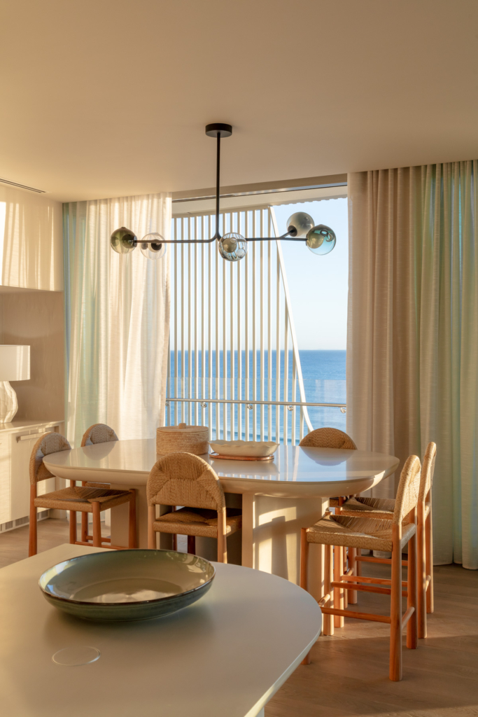 Rise Penthouse Kirra Point By Coop Creative Issue 20 Feature The Local Project Image (10)