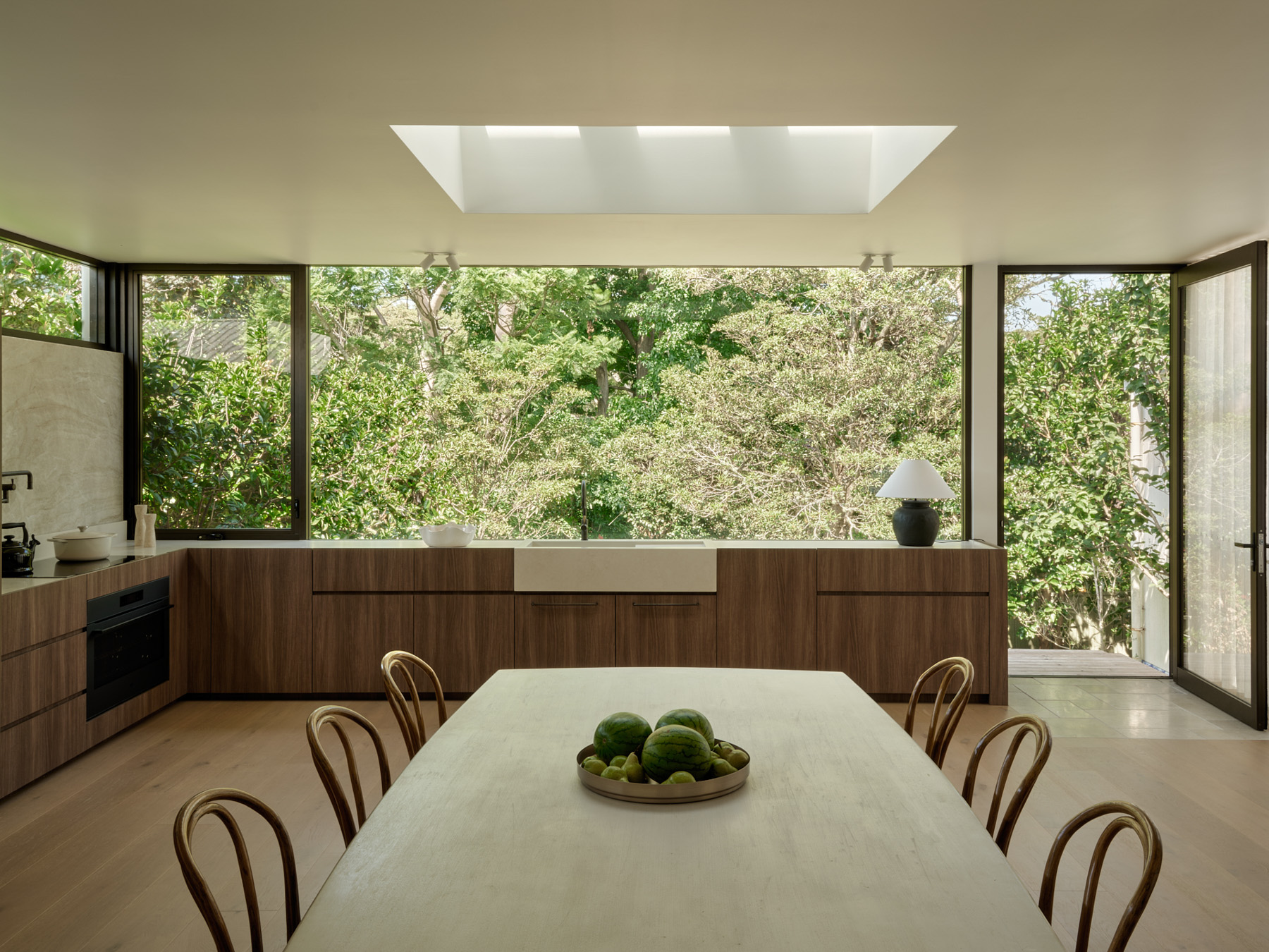 Blum Design Awards Kahibah Kitchen By Pinnacle Joinery The Local Project Image (1)