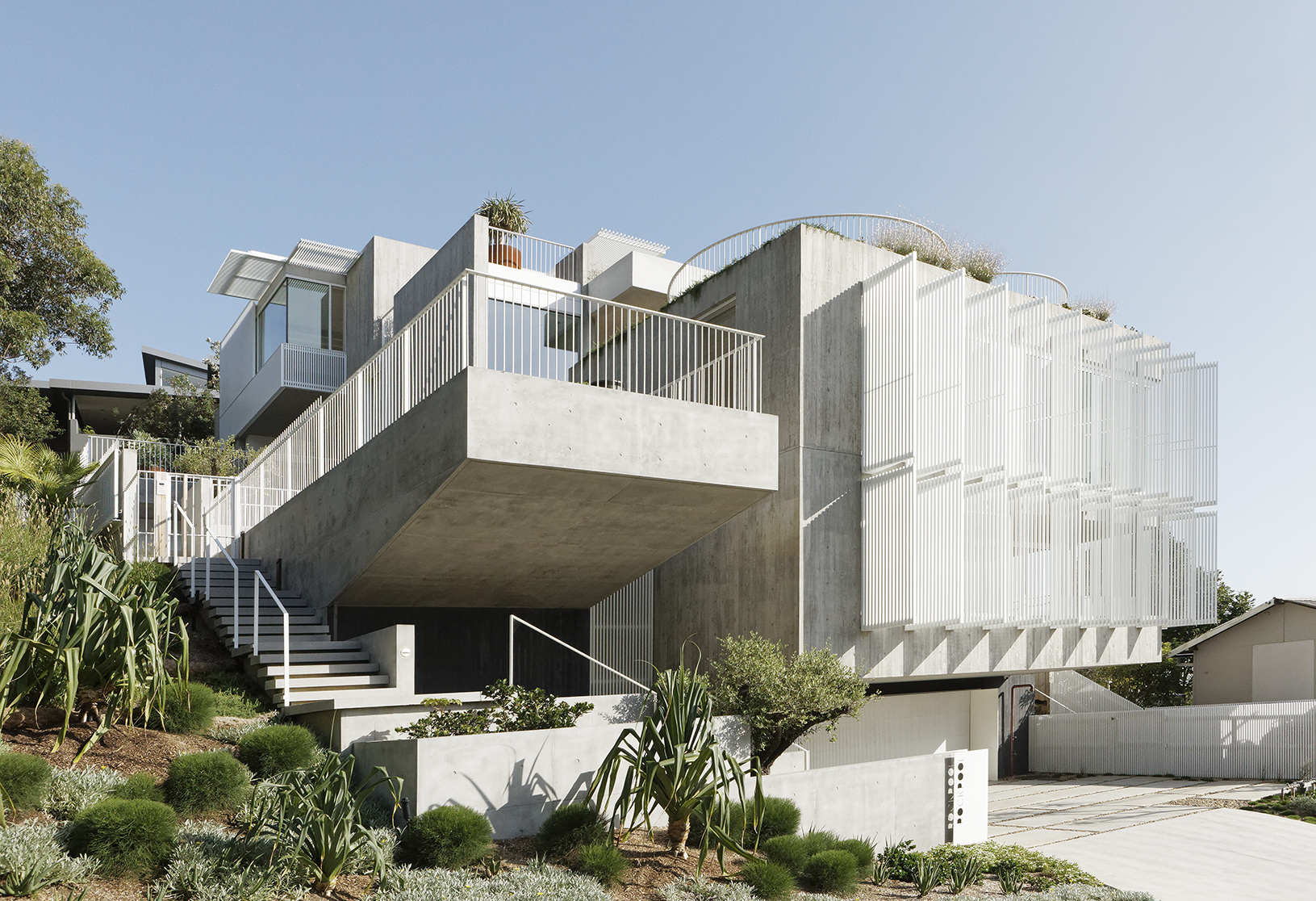 Rockpool House By Architecture Saville Isaacs And Madeleine Wood The Local Project Image (1)
