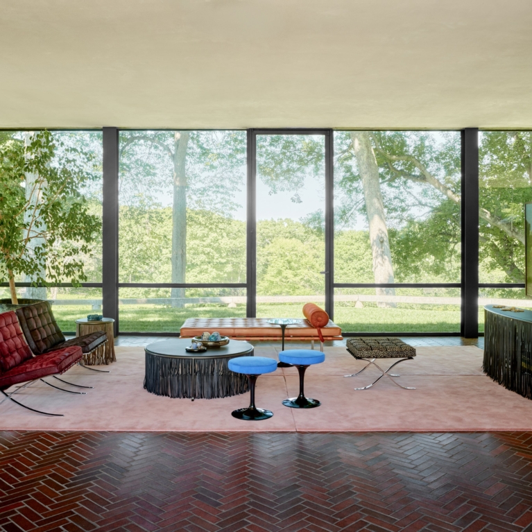 A Modernist Dialogue Knoll At The Glass House Summer Party The Local Project Image (4)