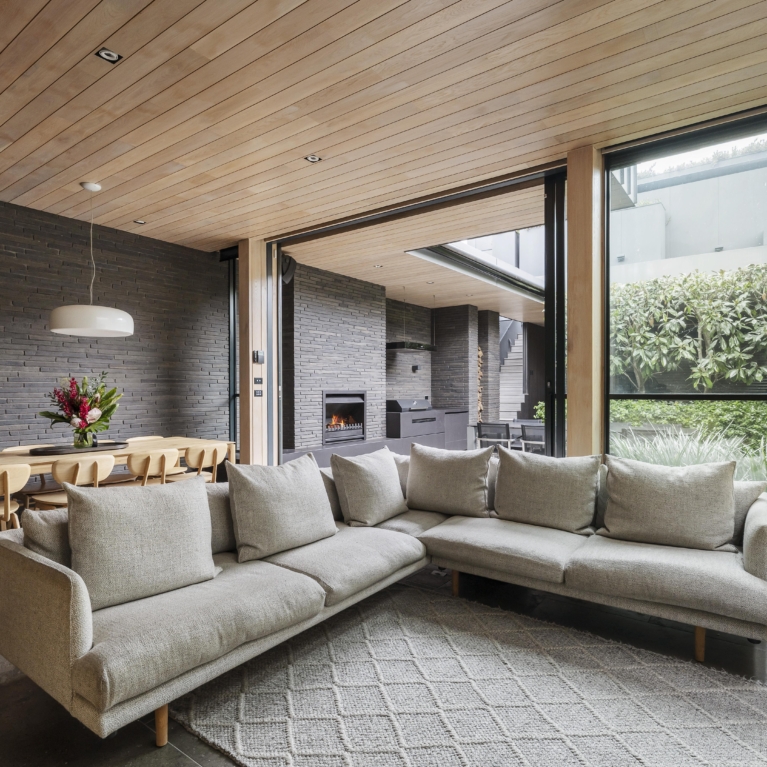 58 Manningtree Road Hawthorn Vic 3122 Image (1)