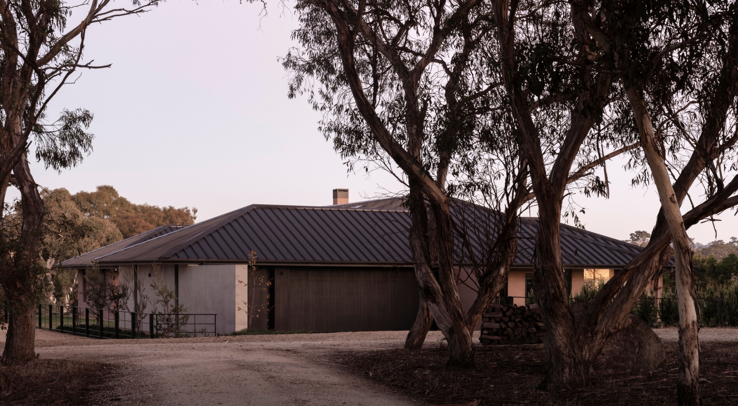Rm House By Williams Burton Leopardi The Local Project Image (1)